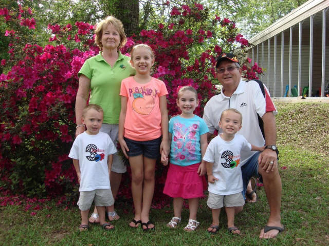 Bill Richey and grandkids 2012